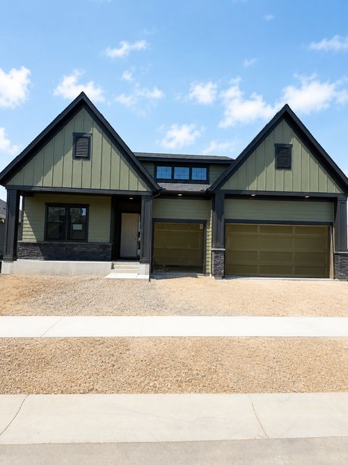 19265 Everglade Path, Farmington, MN, 55024-7041 | Card Image