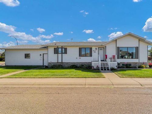 27 Turner Drive Se, Medicine Hat, AB, T1B4G6 | Card Image