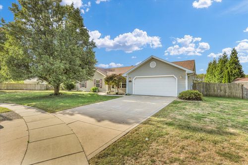 401 Winston Ct, Saint Joseph, IL, 61873-8401 | Card Image