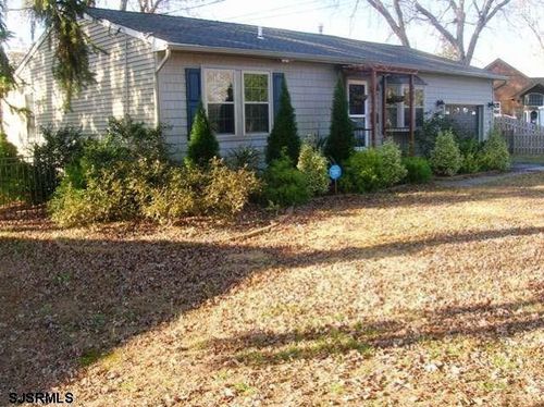 549 Barr Ave, Linwood, NJ, 08221-1202 | Card Image