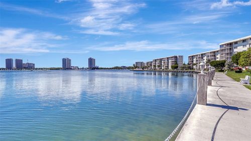 apt-t205-3030 Marcos Dr, Aventura, FL, 33160-2170 | Card Image