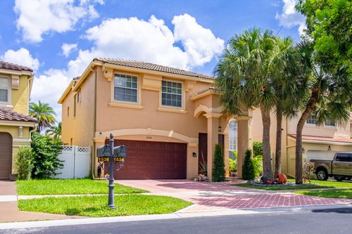 1534 Running Oak Ln, Royal Palm Beach, FL, 33411-6154 | Card Image