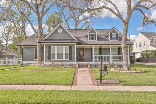115 5th St, Sugar Land, TX, 77498-2613 | Card Image