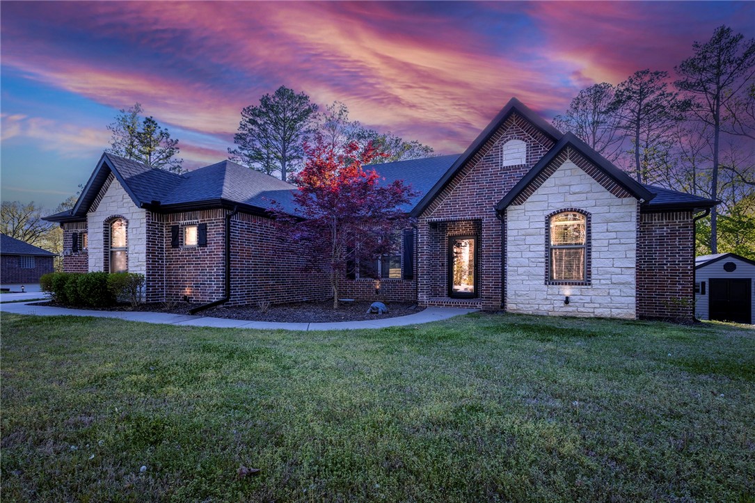 Buckingham Dr, Bella Vista, AR 72714