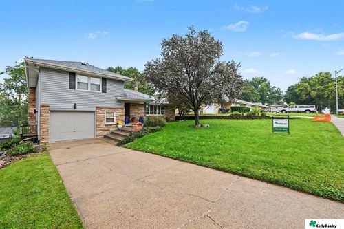3603 S 49th Avenue, Omaha, NE, 68106 | Card Image