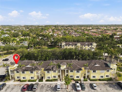 201-2728 Ne 3rd Ct, Homestead, FL, 33033-7079 | Card Image