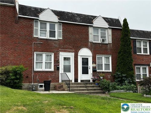 1990 S Delaware St, ALLENTOWN, PA, 18103-8522 | Card Image