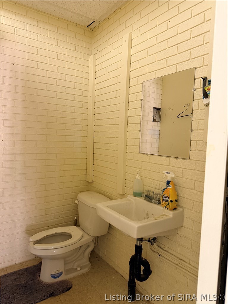 Commercial Sale in Madison 4