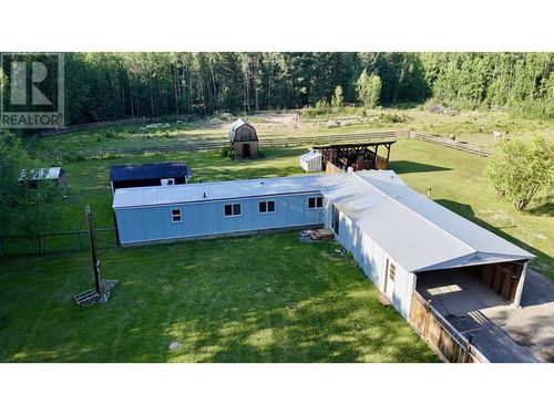 921 Oak St, Vanderhoof, BC, V0J3A1 | Card Image