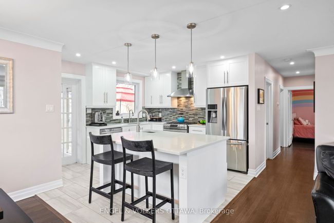 1297 Snowdon St, House other with 4 bedrooms, 2 bathrooms and 3 parking in Ottawa ON | Image 7