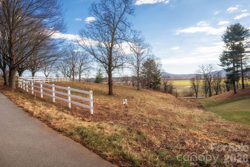 2-479 Nesbitt Dr, Mills River, NC, 28759-4184 | Card Image