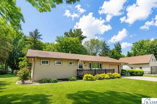 504 S Agency St, Eagle Lake, MN, 56024-9672 | Card Image