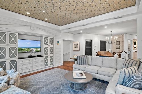 1-78 N Barrett Sq, Rosemary Beach, FL, 32461-5039 | Card Image