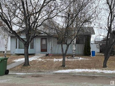 4105 49 Ave, House other with 4 bedrooms, 2 bathrooms and null parking in Bonnyville AB | Image 1