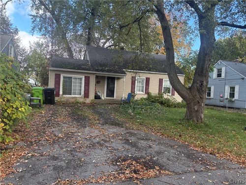 214 W Molloy Road, Cicero, NY, 13211 | Card Image