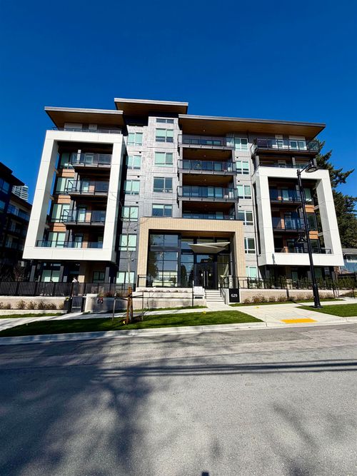 405-629 Cottonwood Ave, Coquitlam, BC, V3J0S5 | Card Image