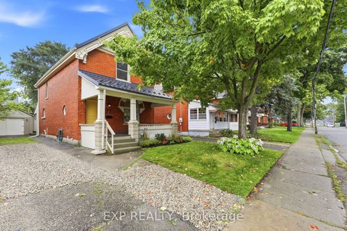 22 Hyatt Ave, London, ON, N5Z1Y5 | Card Image