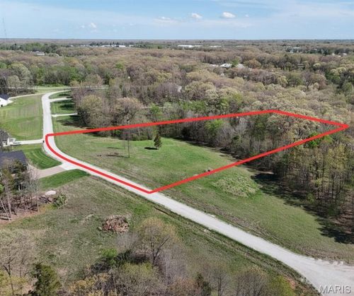 124 Merz Meadows Dr, Troy, MO, 63379-4913 | Card Image