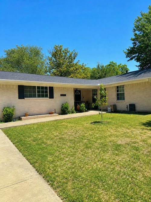 8605 Hanford Drive, Dallas, TX, 75243 | Card Image