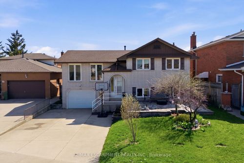 85 Summerlea Dr, Hamilton, ON, L8T4X9 | Card Image