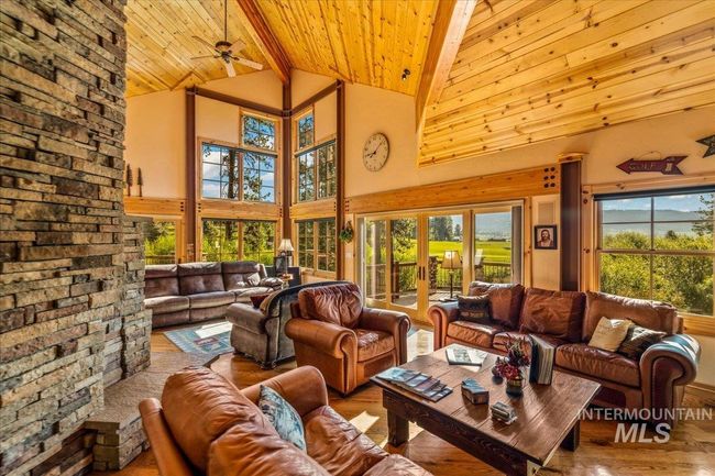 3872 Brookside Dr, House other with 6 bedrooms, 7 bathrooms and 6 parking in New Meadows ID | Image 20