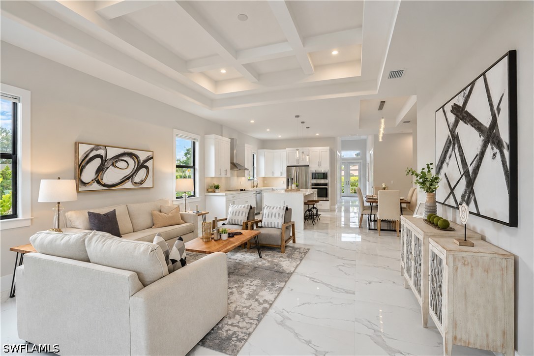 Residential in Naples 4