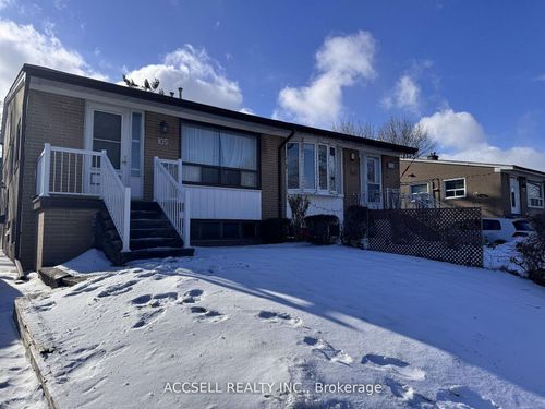 105 Kingsview Blvd, Etobicoke, ON, M9R1V4 | Card Image