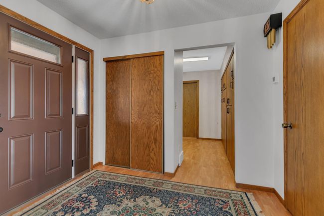 Large Entry Foyer | Image 19