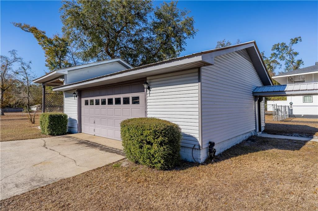 Residential in Waverly 3