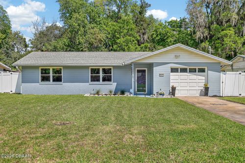 327 London Road, Holly Hill, FL, 32117 | Card Image