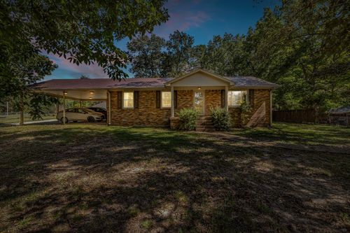 2210 Vineyard Field Dr, Centerville, TN, 37033-1038 | Card Image