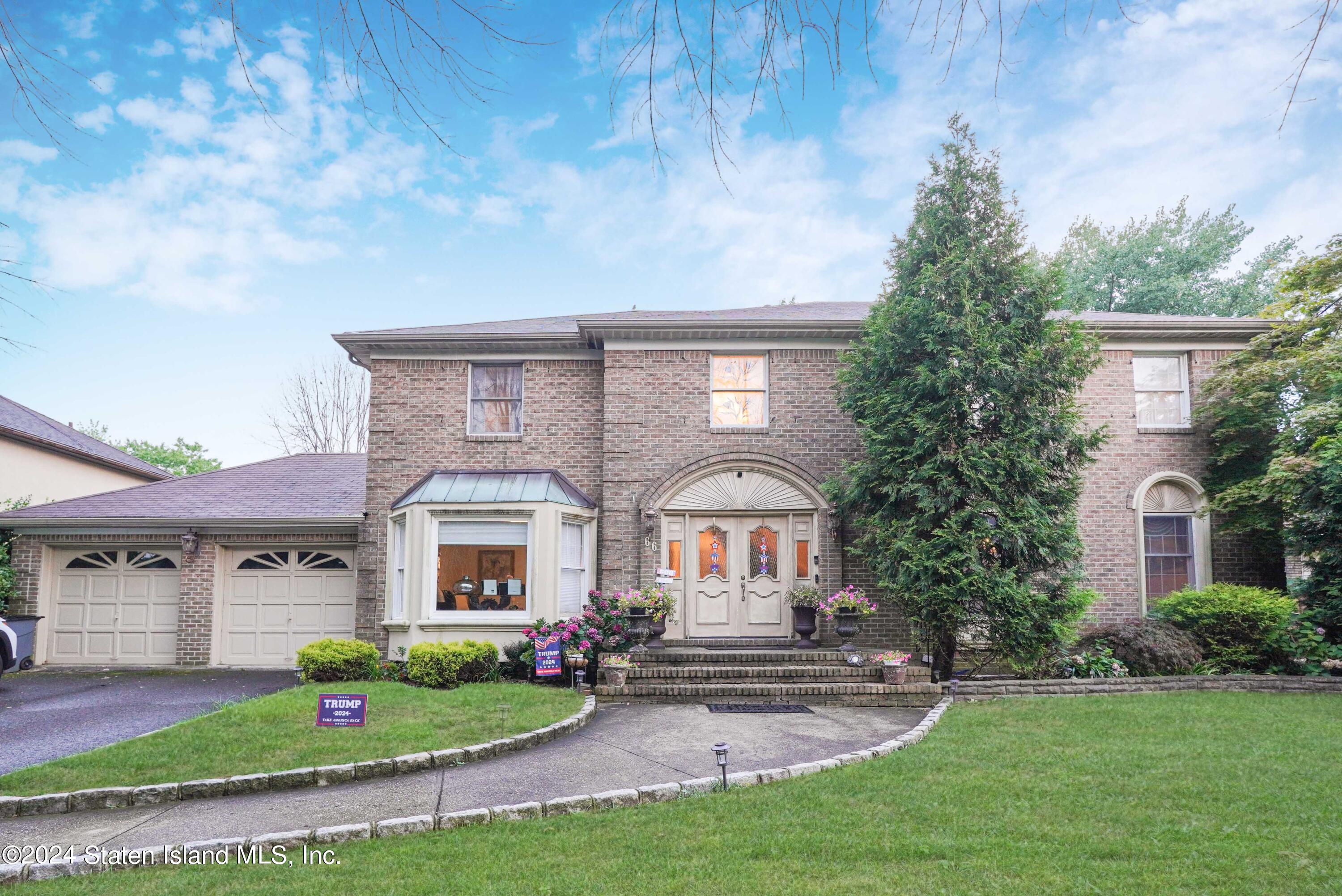Haywood St, Staten Island, NY 10307