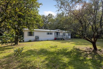 15217 Nw 5th Avenue, House other with 3 bedrooms, 2 bathrooms and null parking in Newberry FL | Image 2