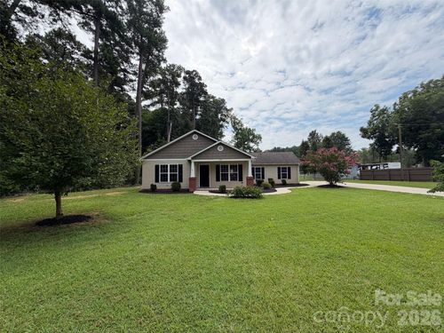 225 Vineyard Drive, Salisbury, NC, 28146 | Card Image