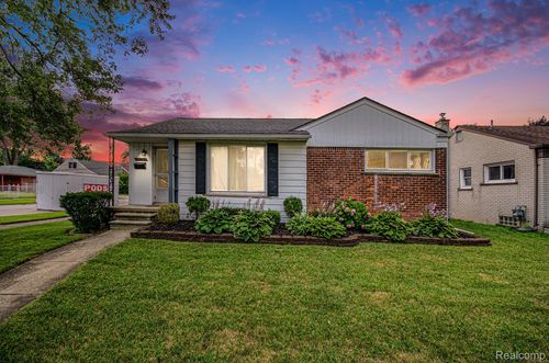 24405 Orangelawn, Redford, MI, 48239-1668 | Card Image