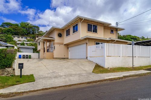 2222 Mahalo St, Honolulu, HI, 96817-1606 | Card Image