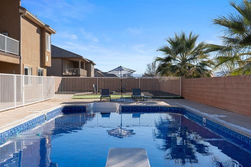 2516 S 2350 E, St George, UT, 84790-7032 | Card Image