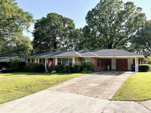 1500 Crestwood Rd, North Little Rock, AR, 72116-6711 | Card Image