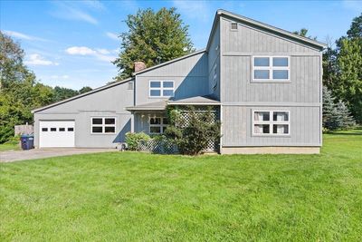 152 Apple Hill Road, House other with 5 bedrooms, 5 bathrooms and null parking in Bennington VT | Image 1