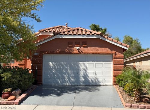 8112 W Gilmore Ave, Las Vegas, NV, 89129-6836 | Card Image