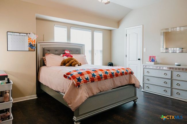 102 Cobble Stone Ct, House other with 5 bedrooms, 4 bathrooms and null parking in Victoria TX | Image 25