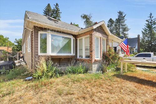 452 W 26th Ave, Spokane, WA, 99203-1824 | Card Image
