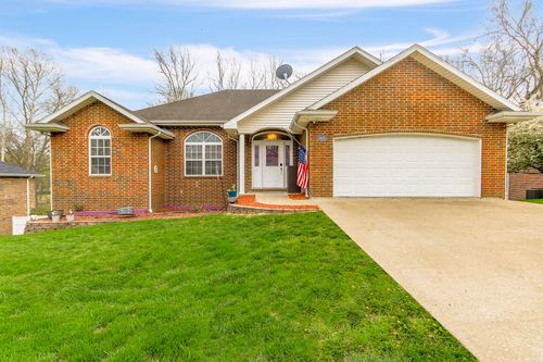 1020 Grace Ln, BOONVILLE, MO, 65233-2186 | Card Image