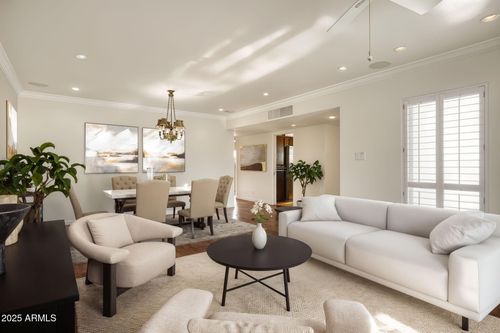 203-3655 N 5th Ave, Phoenix, AZ, 85013-3757 | Card Image