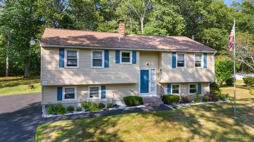 30 Central St, East Hampstead, NH, 03826-2421 | Card Image