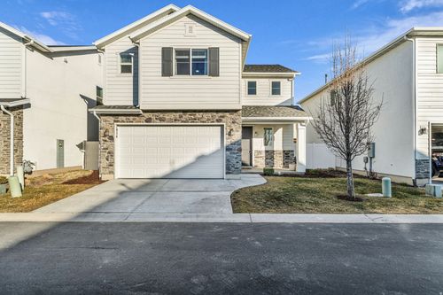 1954 W Parkview Dr, Syracuse, UT, 84075-9699 | Card Image