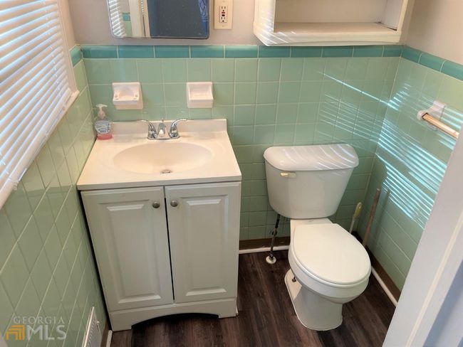 8586 Taylor Rd, House other with 3 bedrooms, 2 bathrooms and 2 parking in Riverdale GA | Image 15