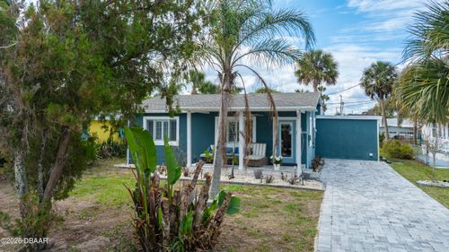 348 Morningside Ave, Daytona Beach, FL, 32118-3320 | Card Image