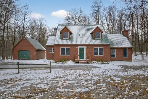 409 Woodland Dr, Jefferson, NY, 12093-3407 | Card Image