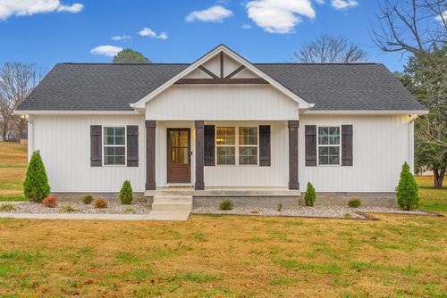 205 Maple St, Adams, TN, 37010-4739 | Card Image